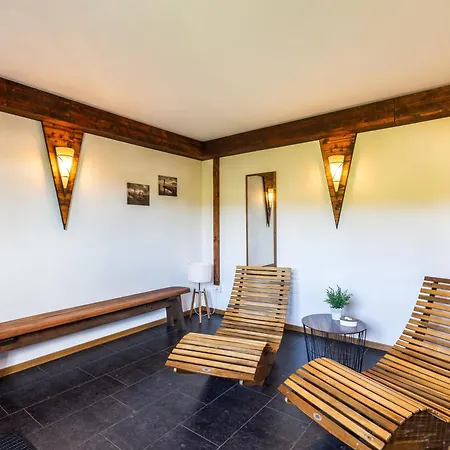 Oberwald Chalets 3 *